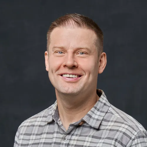 Profile picture for user Henri Ekberg