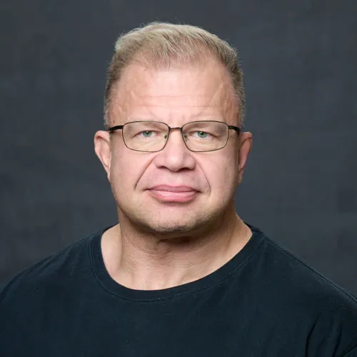 Profile picture for user Mikko Makkonen